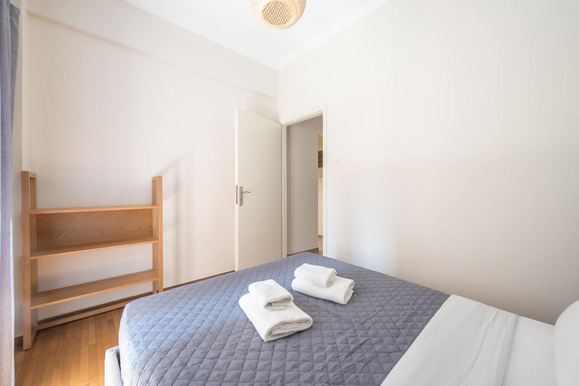 Apartamento Stylish 2 Bd Urban Retreat Near Panormou Metro Atenas Exterior foto