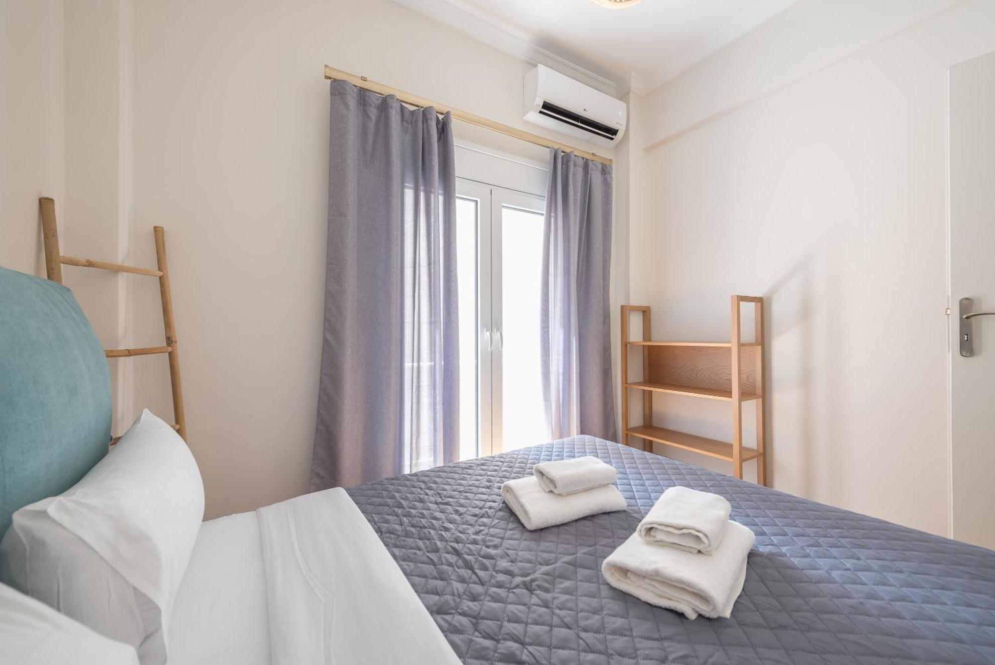 Apartamento Stylish 2 Bd Urban Retreat Near Panormou Metro Atenas Exterior foto