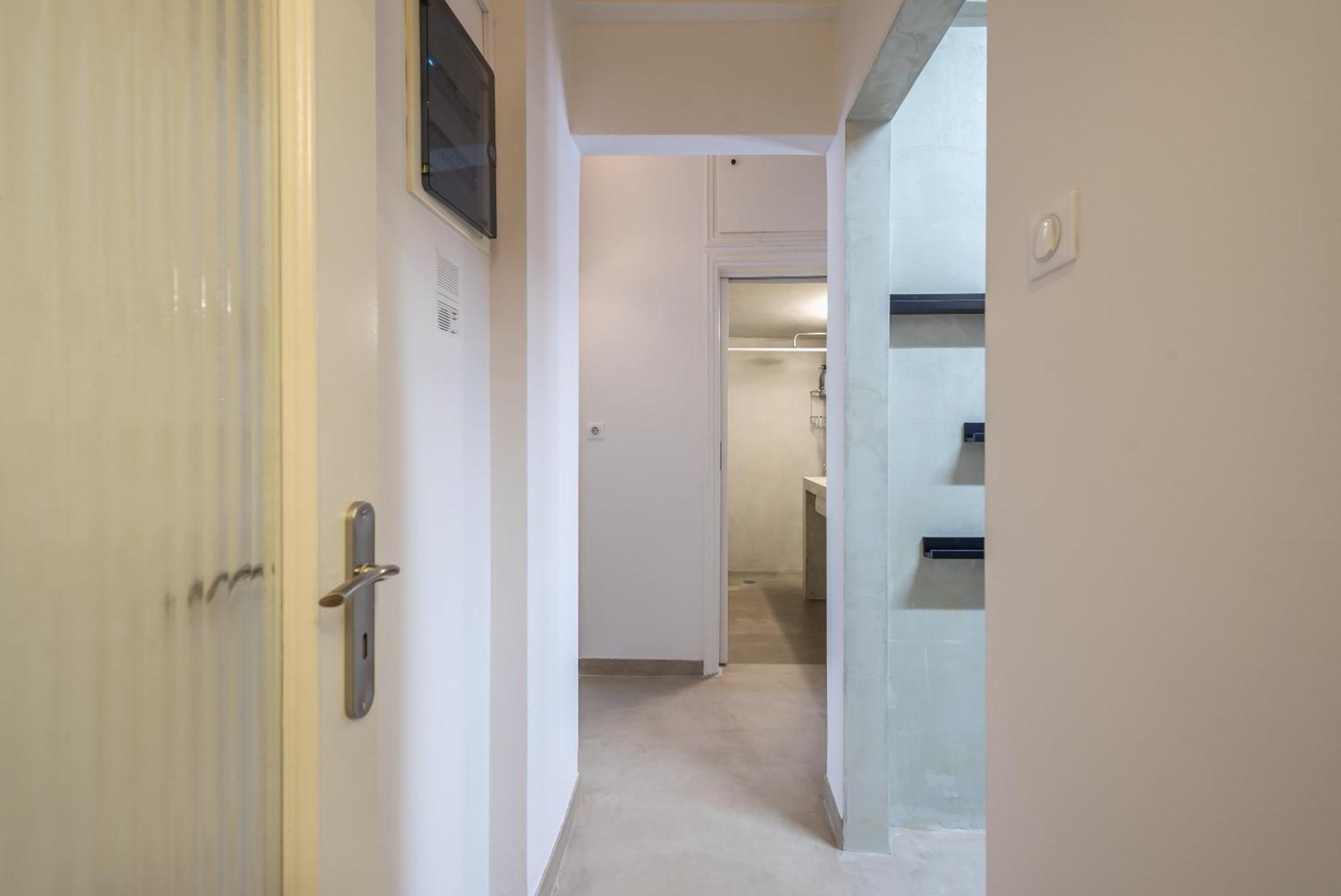 Apartamento Stylish 2 Bd Urban Retreat Near Panormou Metro Atenas Exterior foto