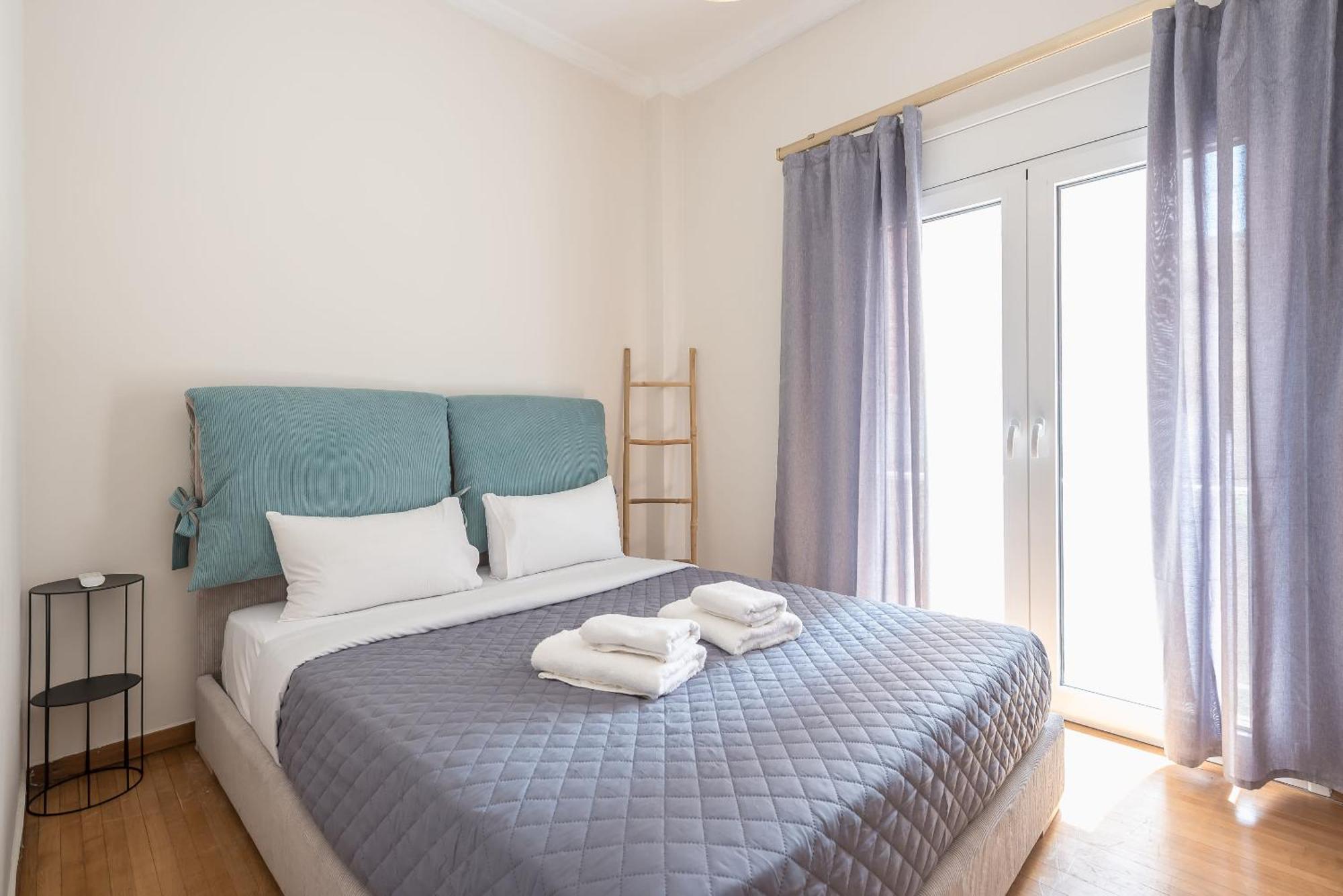 Apartamento Stylish 2 Bd Urban Retreat Near Panormou Metro Atenas Exterior foto